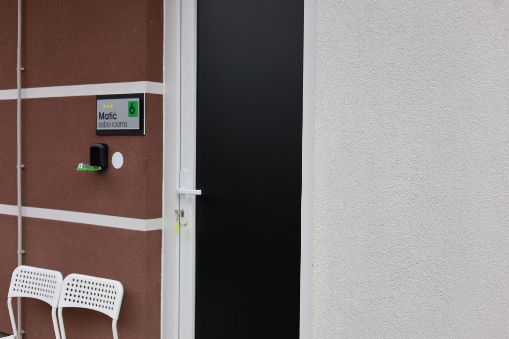 Rooms Matic 2 Velika Mlaka Exterior photo